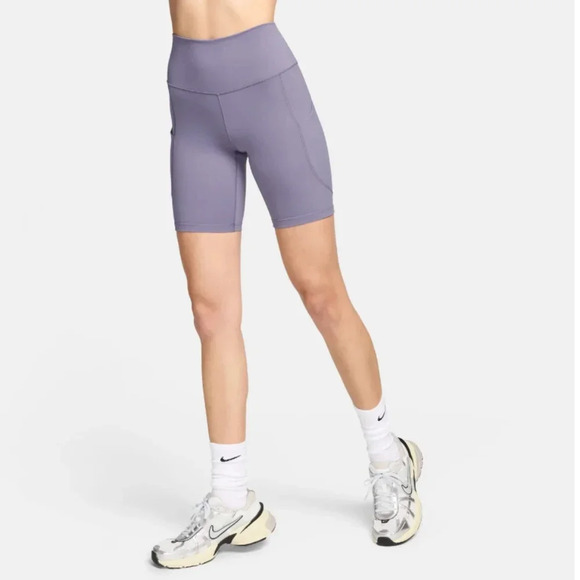 NWT Women's Nike One High Waisted 8" Bike Shorts With Pockets Purple - Picture 3 of 9